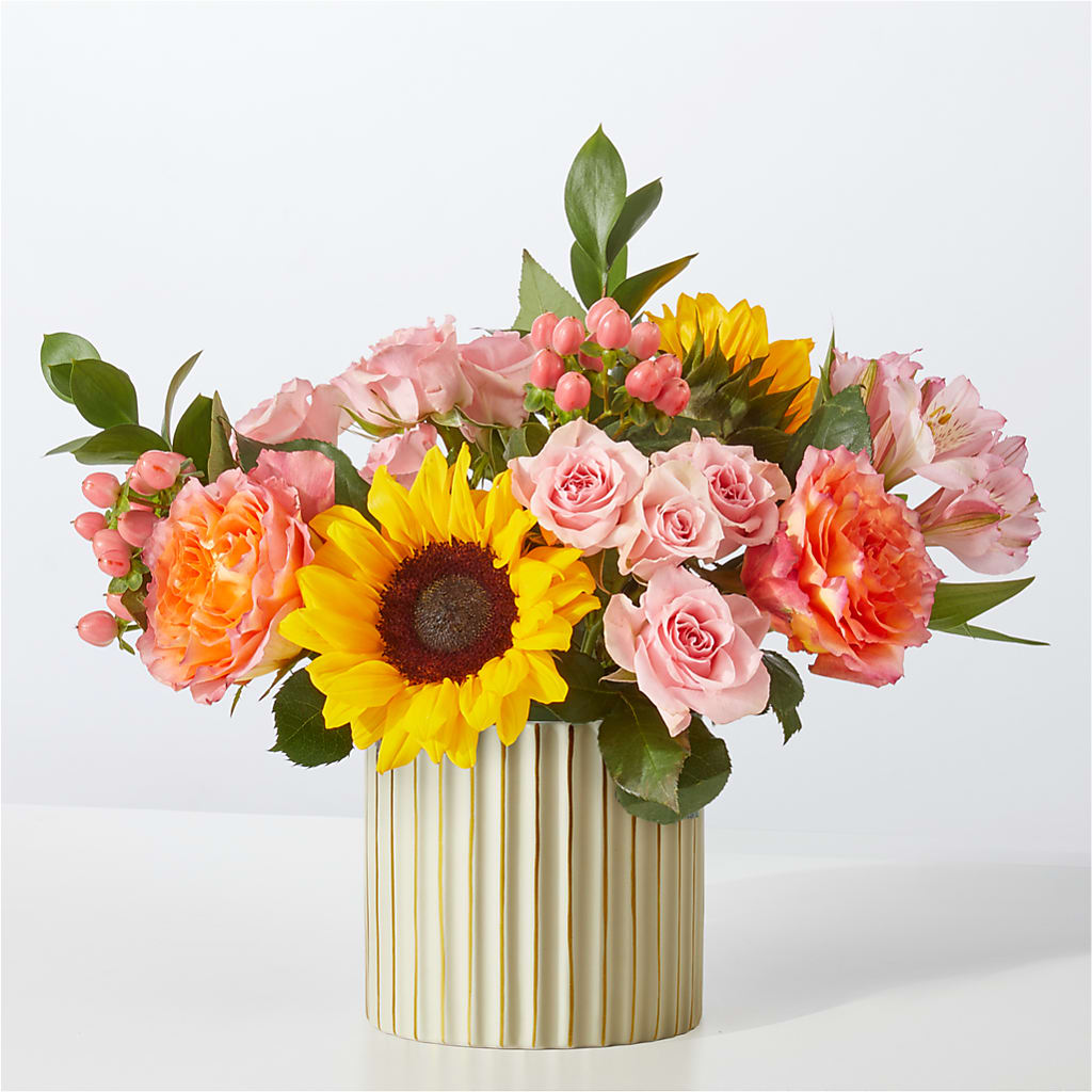 Sun's Out Bouquet – Parkside Flowers, Rockwell City IA