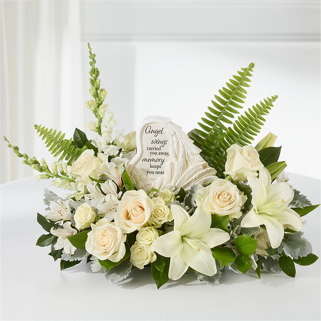 Holding You Close Arrangement – Parkside Flowers, Rockwell City IA