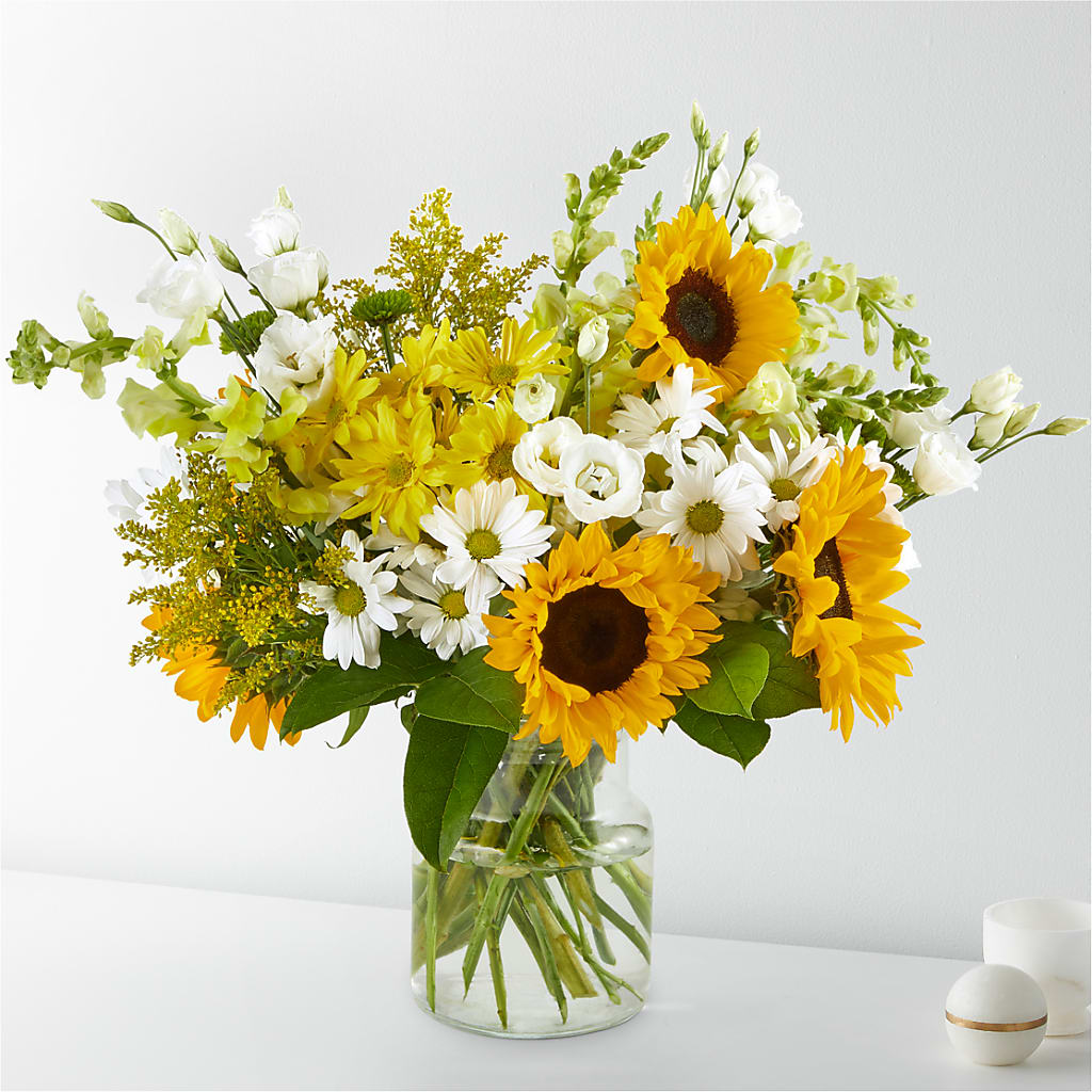 Hello Sunshine Bouquet – Parkside Flowers, Rockwell City IA