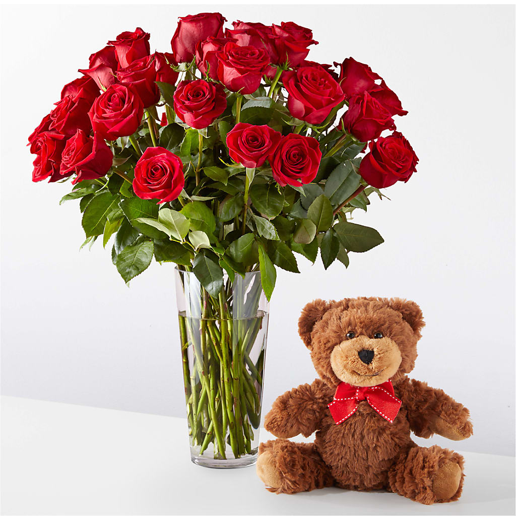 Romantic Long Stem Red Rose Bouquet Bundles – Parkside Flowers, Rockwell City IA