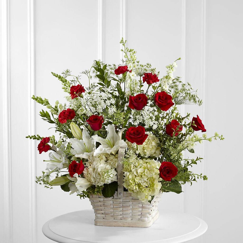 In Loving Memory Arrangement – Parkside Flowers, Rockwell City IA