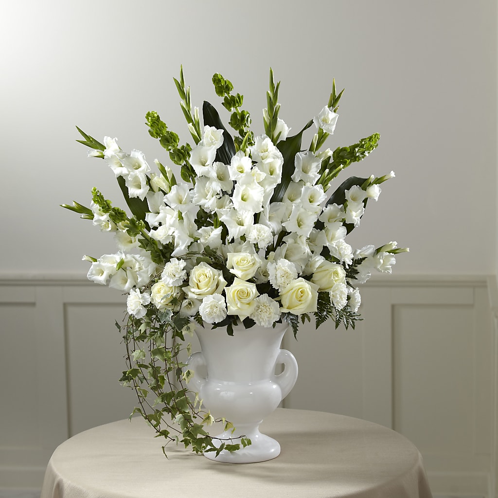 Fond Reflections Arrangement – Parkside Flowers, Rockwell City IA