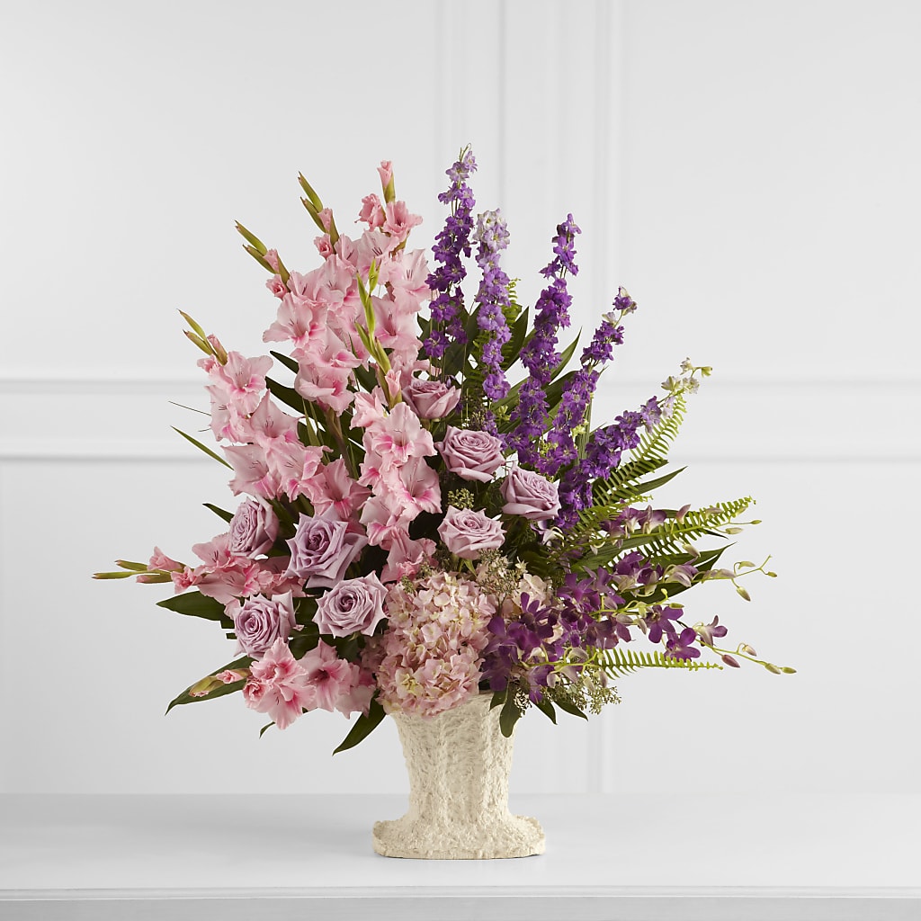 Flowing Garden Arrangement – Parkside Flowers, Rockwell City IA