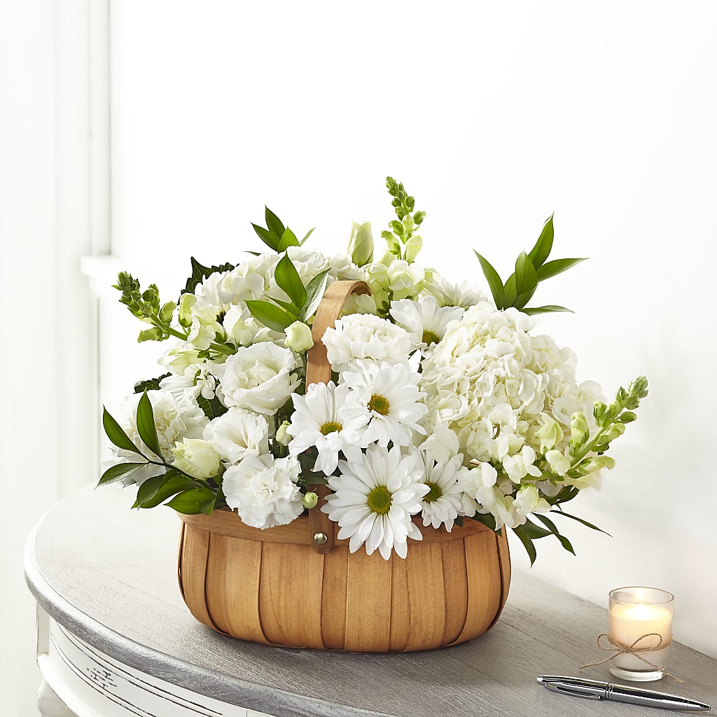 Pure Ivory Basket – Parkside Flowers, Rockwell City IA