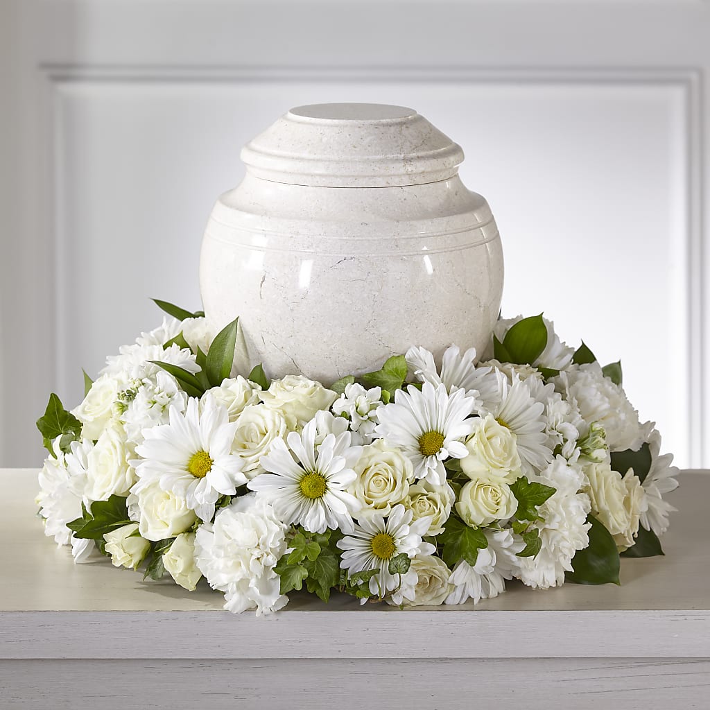 Ivory Gardens Cremation Adornment – Parkside Flowers, Rockwell City IA