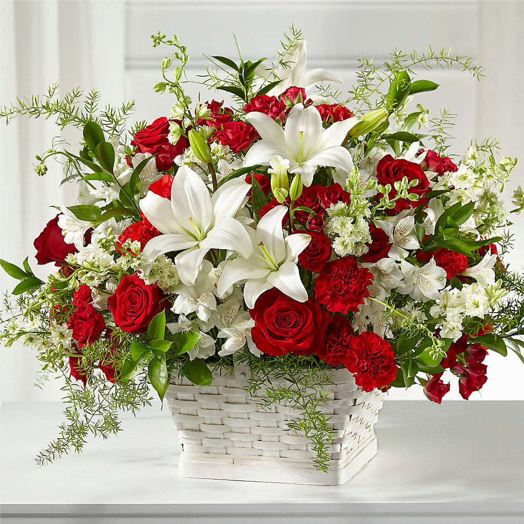 Sentiments of Love Arrangement – Parkside Flowers, Rockwell City IA
