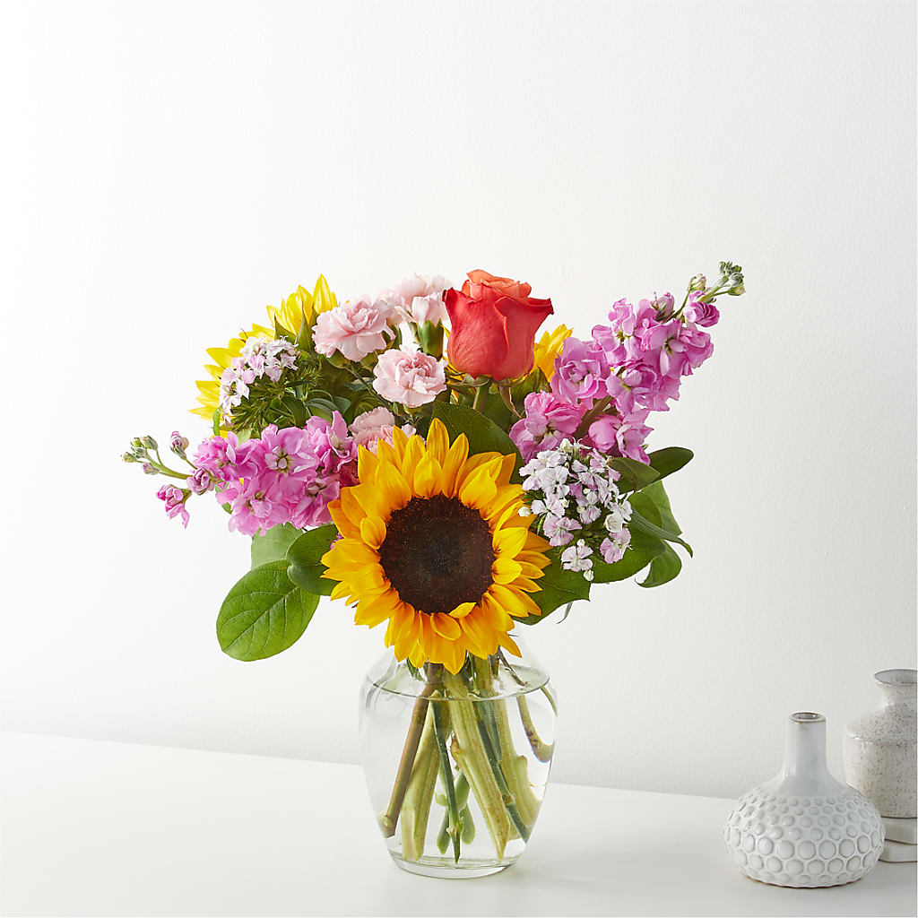 Yellow Brick Road Bouquet – Parkside Flowers, Rockwell City IA