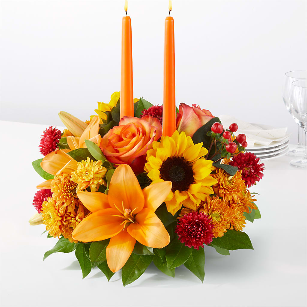 Grateful Centerpiece – Parkside Flowers, Rockwell City IA