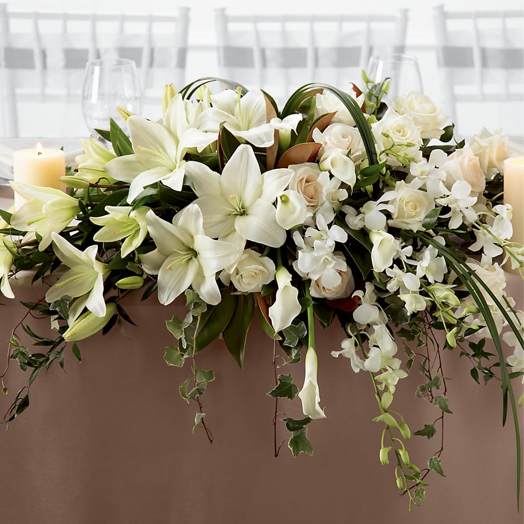 White Linen Arrangement – Parkside Flowers, Rockwell City IA
