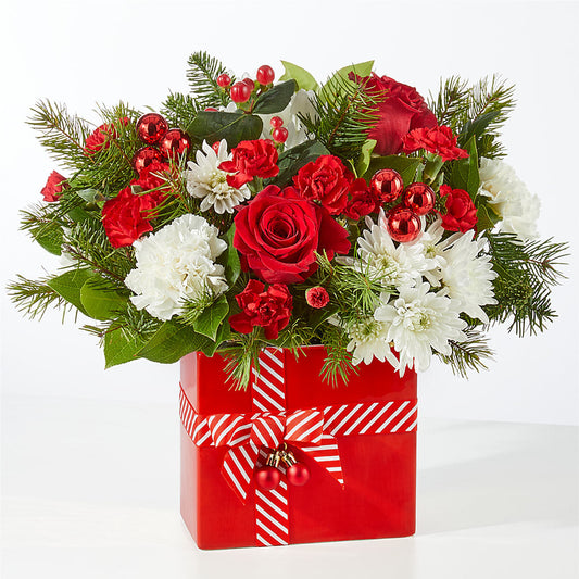 Presents Under the Tree Bouquet –  Parkside Flowers, Rockwell City IA