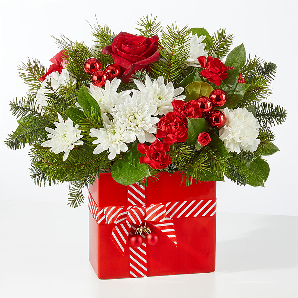 Presents Under the Tree Bouquet –  Parkside Flowers, Rockwell City IA