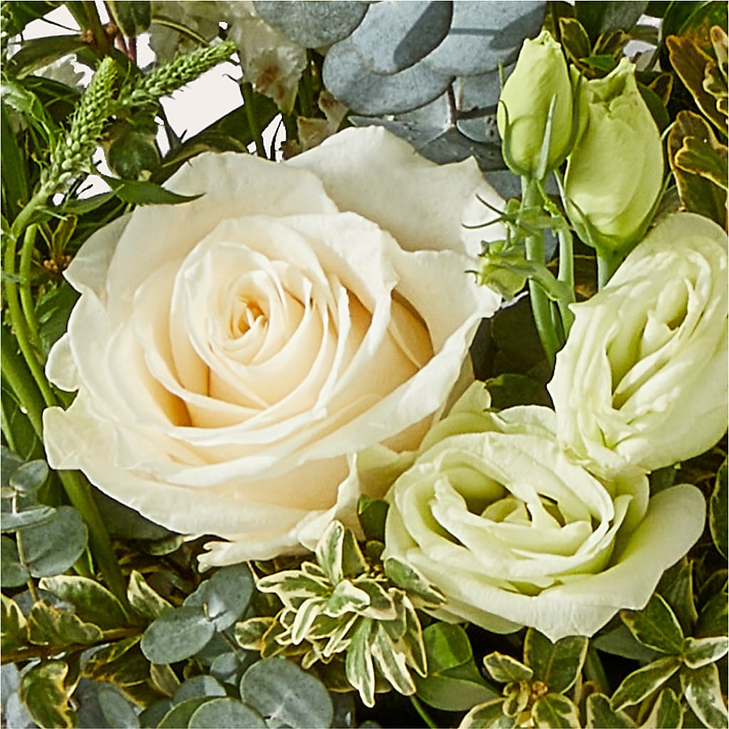 Cashmere Bouquet –  Parkside Flowers, Rockwell City IA