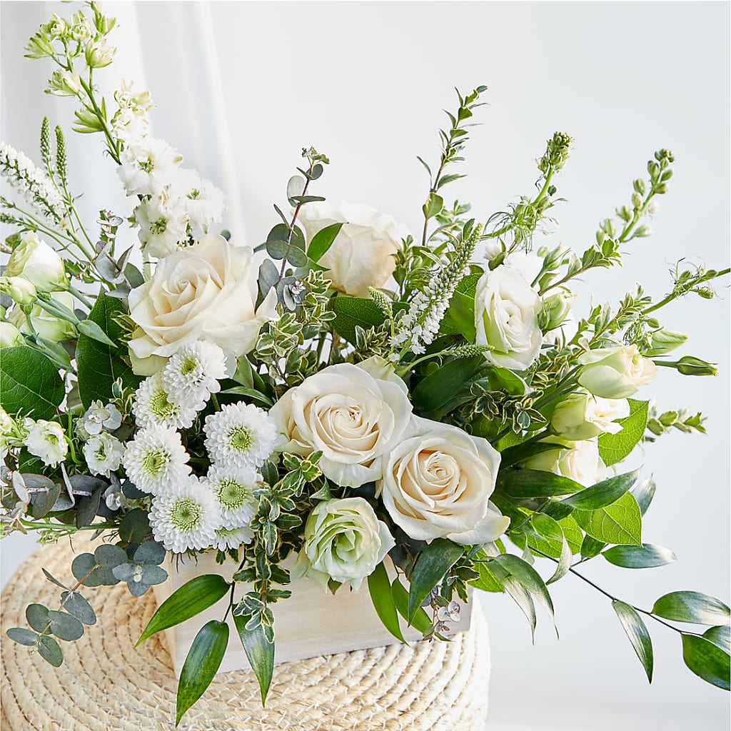 Cashmere Bouquet –  Parkside Flowers, Rockwell City IA