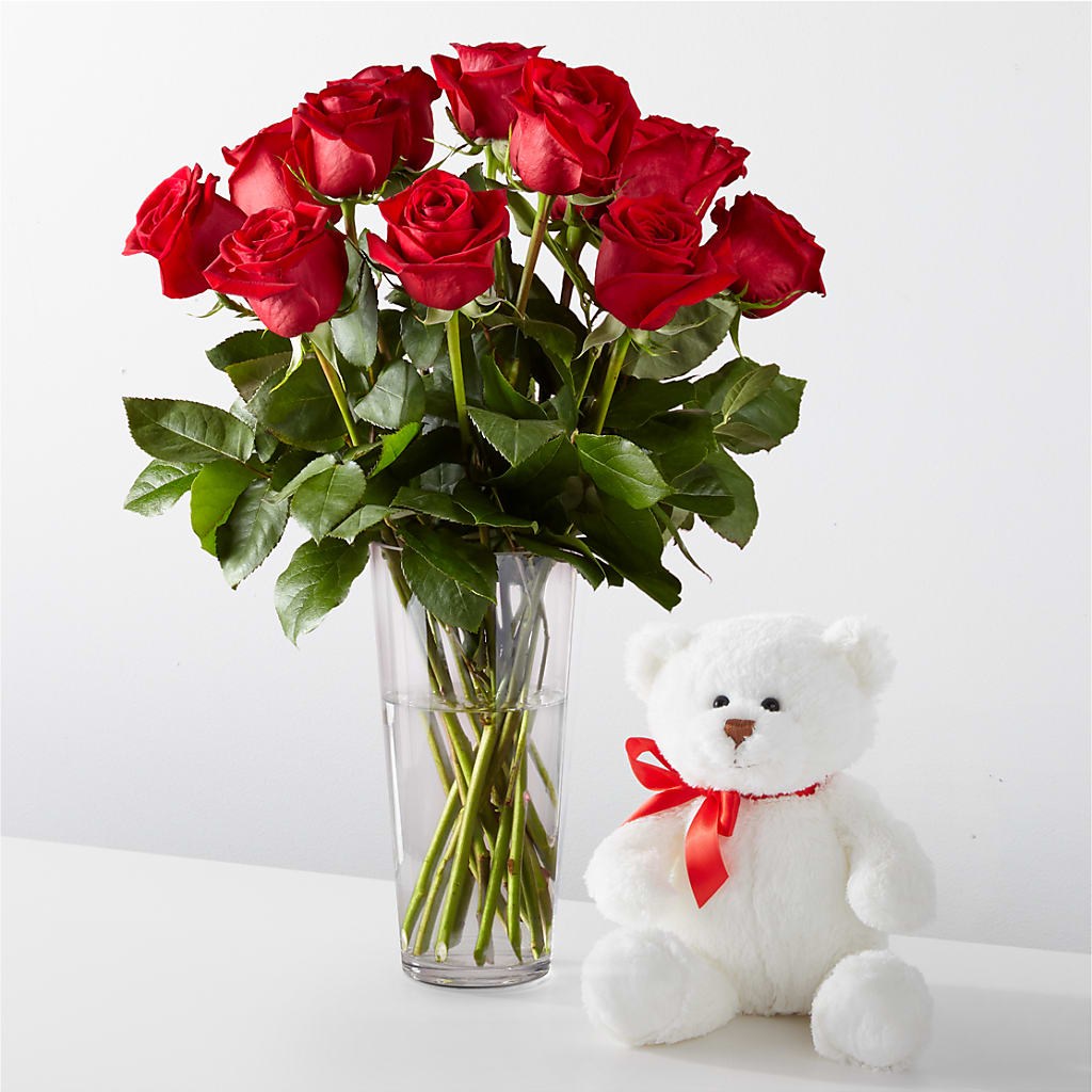 Romantic Long Stem Red Rose Bouquet Bundles –  Parkside Flowers, Rockwell City IA