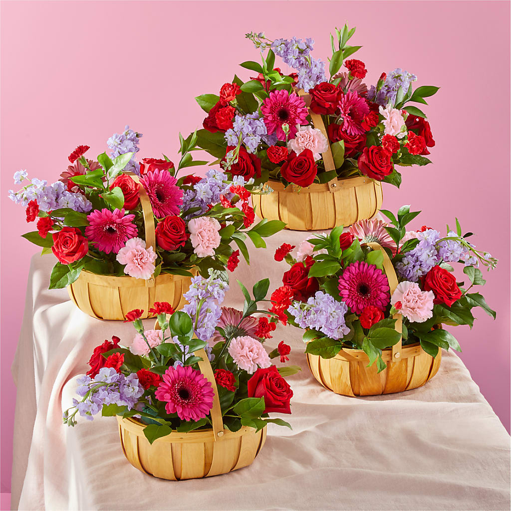 Pink Picnic Basket –  Parkside Flowers, Rockwell City IA