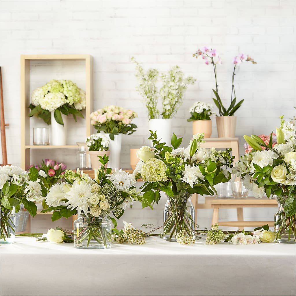 Classic Ivory – A Florist Original –  Parkside Flowers, Rockwell City IA