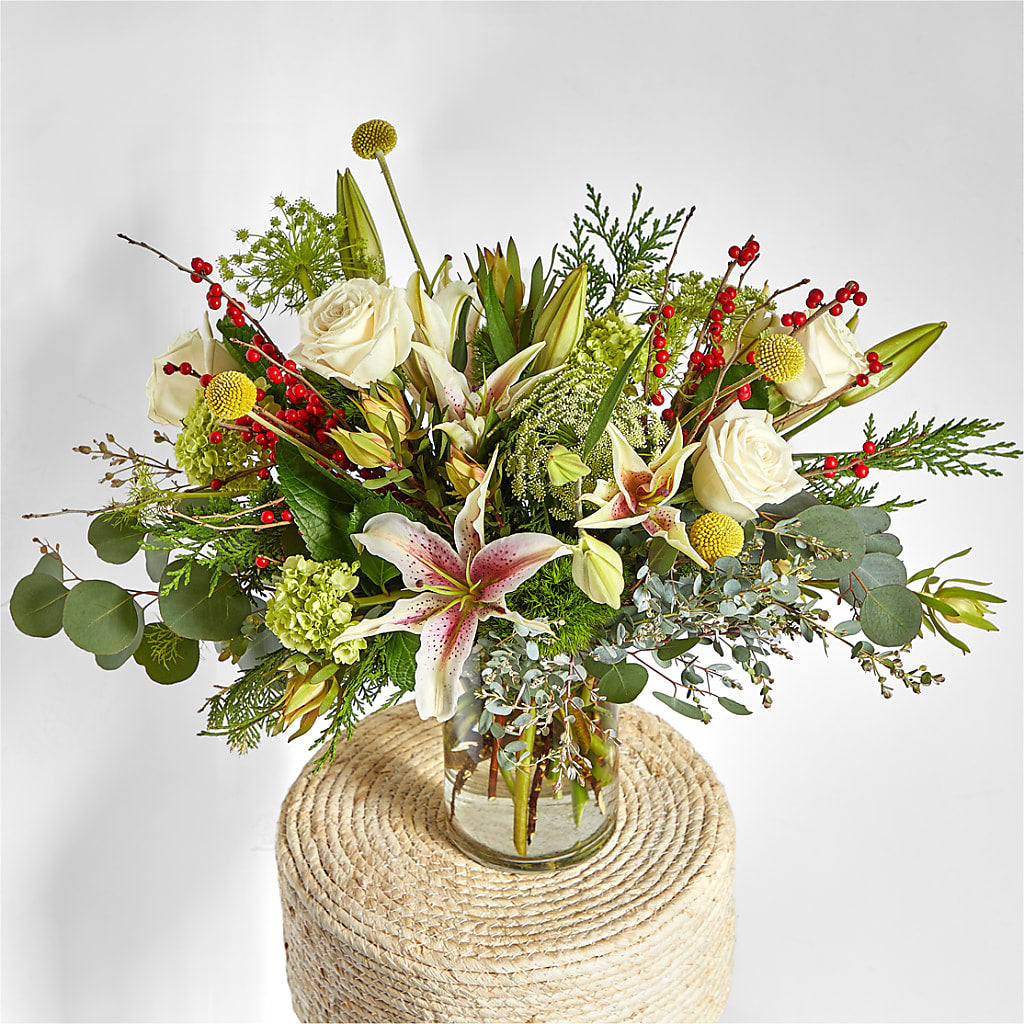 Berry & Bright Bouquet –  Parkside Flowers, Rockwell City IA