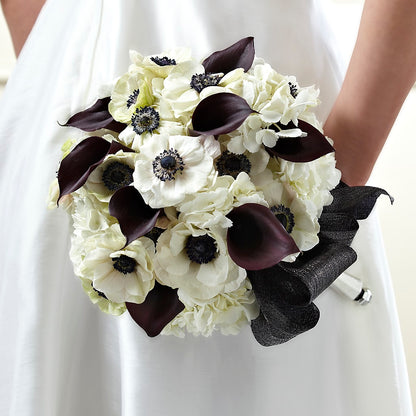 To Have and To Hold Bouquet –  Parkside Flowers, Rockwell City IA
